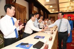 Chủ tịch nước Võ Văn Thưởng gặp gỡ, biểu dương các thế hệ thanh niên tình nguyện