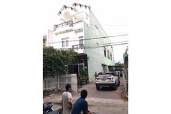 Mâu thuẫn sau ly hôn, vợ đâm chồng cũ thiệt mạng