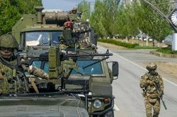 Kiev bất ngờ chuyển sang phòng thủ