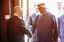 Phương Tây gây áp lực kinh tế lên UAE về quan hệ với Nga