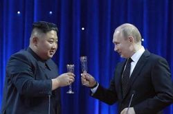 Xôn xao tin Chủ tịch Triều Tiên Kim Jong-un sắp sang gặp Tổng thống Putin, phía Nga nói gì?