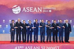 Ba vấn đề 'nóng' với ASEAN