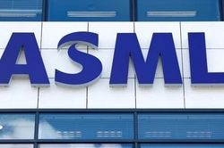 ASML đảm bảo cung ứng thiết bị đúc chip, các hãng sản xuất bán dẫn tăng tốc