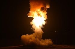 Quân đội Mỹ thử tên lửa Minuteman III