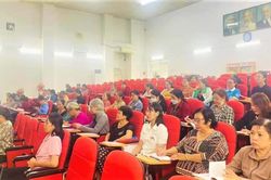 Bồi dưỡng nghiệp vụ cho cán bộ phụ nữ TP. Châu Đốc
