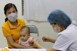 Thêm loại vắc xin được tiêm miễn phí cho người dân