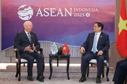 Thủ tướng Phạm Minh Chính tiếp Chủ tịch WEF và Thủ tướng Timor-Leste