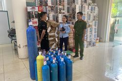 Phá kho hàng chuyên phục vụ khách vui vẻ tại nhà, đặt là 'ship'