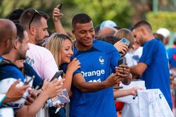 Nhận định trước trận Pháp vs Ireland: Ngày Mbappe 'thách thức' Platini