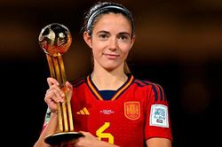 Quả bóng Vàng nữ 2023: Aitana Bonmati, vì sao vụt sáng