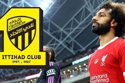 Liverpool: Chọn con tim hay tiền bạc đây, Salah?