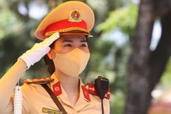 Quy định mới không yêu cầu CSGT nói lời chào với người điều khiển xe