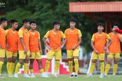 Huấn luyện viên Hoàng Anh Tuấn triệu tập 3 cầu thủ Sông Lam Nghệ An chuẩn bị cho ASIAD 19