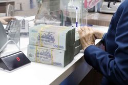 Doanh nghiệp phát hành 1 tỷ USD trái phiếu riêng lẻ trong tháng Tám