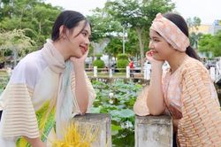 Nữ sinh Hậu Giang xinh xắn và trong trẻo trong chiếc bà ba