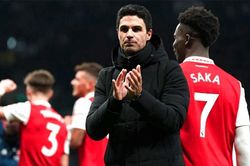 Arsenal cần có thành quả sau những gì đã đầu tư