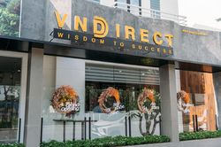 Giám đốc tài chính VNDirect đăng ký bán hết cổ phiếu