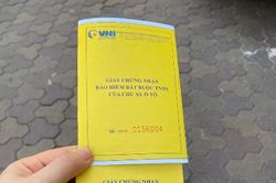 Mức phí bảo hiểm bắt buộc của chủ xe cơ giới theo quy định mới nhất là bao nhiêu?