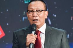 Nhà báo Lại Văn Sâm cùng bạn thân tham gia show truyền hình thực tế của VTV