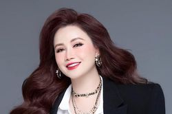 'Làng trong phố' đến hồi kết, 'cô Lệ' Hoàng Yến nói về nhận xét chuyên vai 'đong giai'