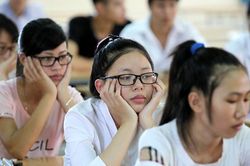 Tuyển sinh đại học 2023: Chênh lệch lớn giữa tỉ lệ trúng tuyển và tỉ lệ nhập học