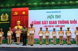 Đội thi số 2 - Phòng Cảnh sát giao thông, Công an tỉnh đạt giải Nhất hội thi