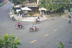 Nhóm trộm dàn cảnh lừa bảo vệ, đánh cắp xe máy