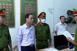 Chủ tịch UBND xã và cán bộ địa chính 'hợp công' chi sai hàng trăm triệu đồng