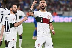 Vòng loại EURO 2024: Bồ Đào Nha thắng nhọc Slovakia trong ngày Ronaldo thoát thẻ đỏ