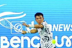 Lý Hoàng Nam không thể tạo bất ngờ trước tay vợt 85 thế giới