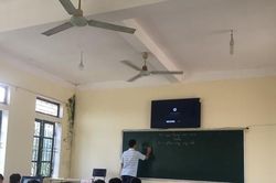 Thiếu giáo viên, một thầy giáo 'chạy sô' 5 trường