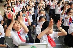 Bộ GD&ĐT có biện pháp gì để tránh lạm thu đầu năm học?