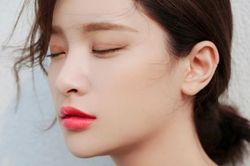Chỉ cần thêm thứ này vào nước rửa mặt thôi, da sẽ căng mịn màng
