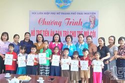 Hỗ trợ tiền ăn bán trú cho nhiều trẻ mồ côi