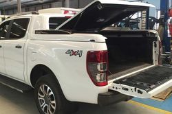 Lệ phí cấp mới giấy đăng ký và biển số xe bán tải tăng 40 lần từ 22/10