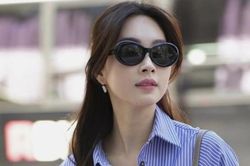 Sao Việt: Hoa hậu Đặng Thu Thảo thanh lịch xuống phố, Jennifer Phạm hút hồn người đối diện