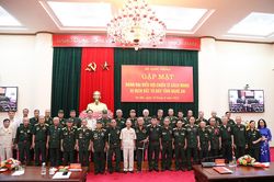 Gặp mặt Đoàn đại biểu Hội chiến sĩ cách mạng bị địch bắt, tù đày tỉnh Nghệ An