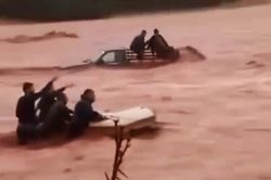 Số người thiệt mạng do mưa bão ở Libya có thể lên đến 2.000 người