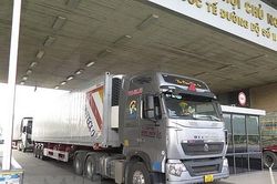 Cục Bảo vệ thực vật thông tin việc một số container sầu riêng, chuối… bị tạm dừng xuất khẩu