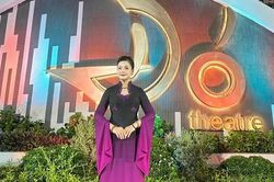 NSND Thu Quế mặc áo dài của NTK Bích Liên, hội ngộ dàn nghệ sĩ gạo cội tại Cánh diều Vàng