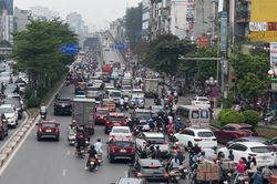 Làm nhánh chuyển tiếp trên cao qua nút Ngã Tư Sở