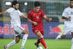HLV Troussier yêu cầu cao ở Hoàng Đức