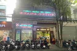 Xác minh vụ cả nhà nhập viện sau khi ăn bánh mì mua tại một tiệm nổi tiếng