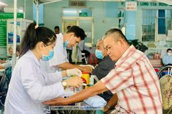 Người cao tuổi ở TP.HCM mắc bệnh gì nhiều nhất?