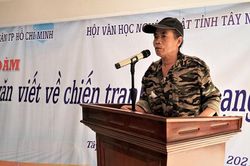 Nhà văn Kao Sơn: 'Khi viết cần sự tận hiến'
