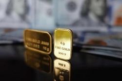 Giá vàng hôm nay 13/9/2023: Giá vàng trong nước neo ở mức cao, thế giới chờ tin Fed, vàng 'mắc kẹt' trong vùng giá thấp