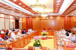 Ban Bí thư Trung ương Đảng tổ chức Hội nghị quán triệt và triển khai thực hiện Nghị quyết số 39-NQ/TW về xây dựng và phát triển tỉnh Nghệ An