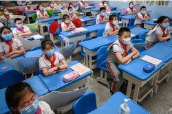 Trung Quốc xử phạt nghiêm khắc hoạt động dạy thêm bất hợp pháp
