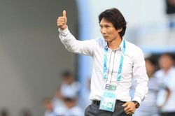 Triết lý hiện đại của ông Troussier có ấn tượng hơn HLV Gong Oh Kyun?