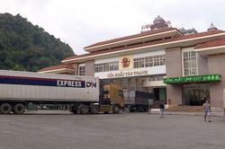 Lạng Sơn: Thông tin ngừng giải quyết thủ tục xuất khẩu một số nông sản là sai sự thật